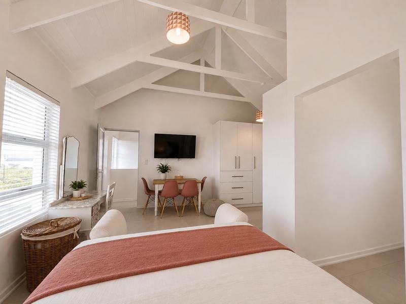 4 Bedroom Property for Sale in Dwarskersbos Western Cape